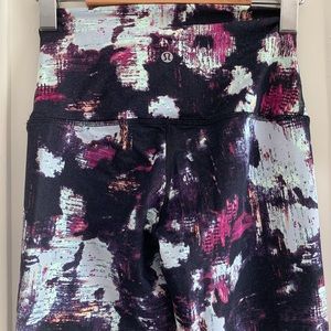 Lululemon leggings high rise paint brush print